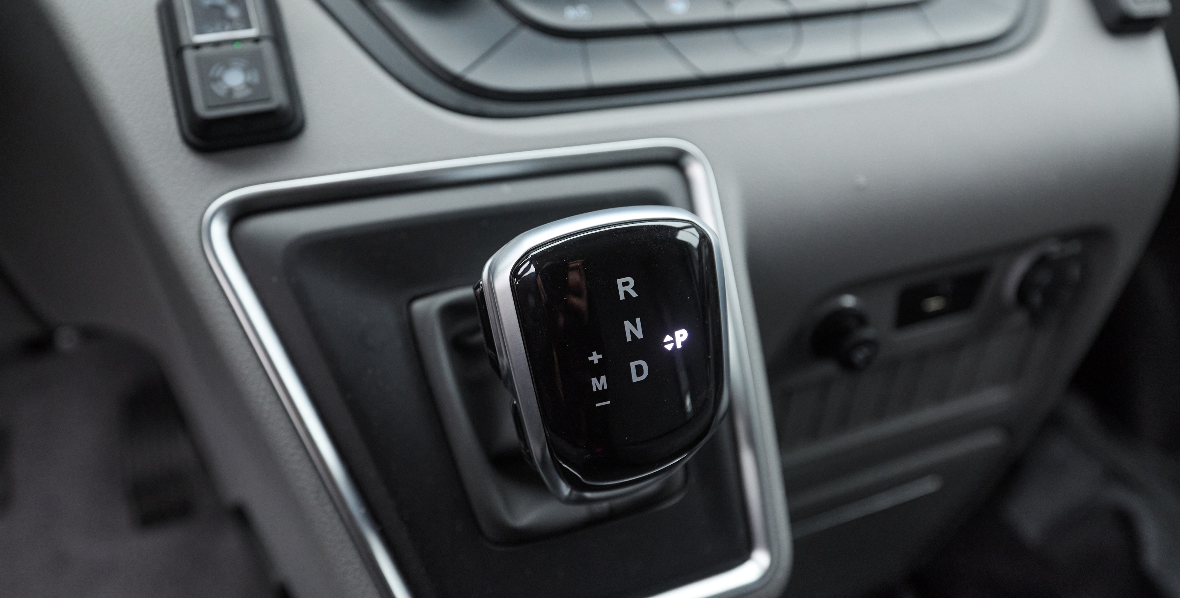 Трансмиссия и тормозная система